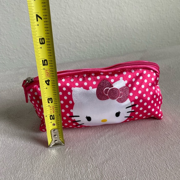 Hello Kitty vintage Cosmetic Case. Pink & White. NWOT Excellent Condion - Picture 8 of 11
